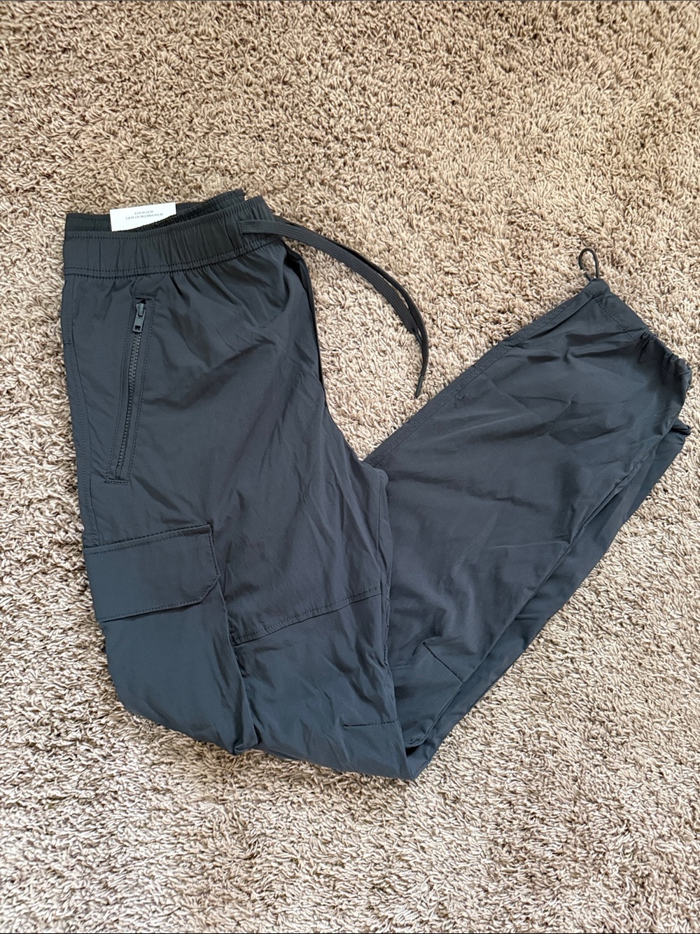 H&M Black Men's Cargo Joggers with Zip and Flap Pockets